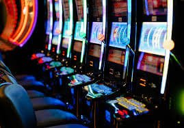 Live-dealer blackjack table streaming on glori777 mobile app during SEA Games events